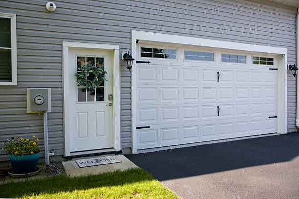24/7 Emergency Garage Door Panel Replacement experts in Mineral County County, MT